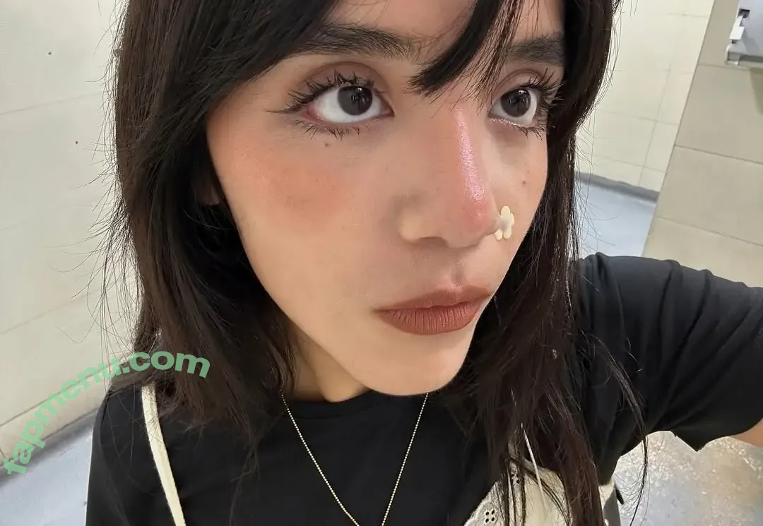 Om4ly nude photo #0704 (Om4ly)