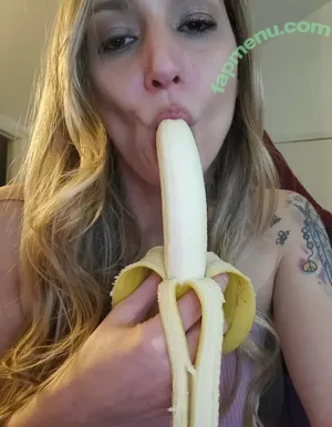  nude photo #0002