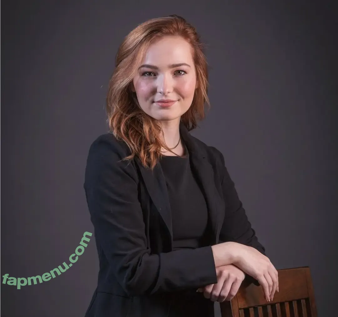 OMGCosplay nude photo #0019 (Mags.IRL / magsgonewild)