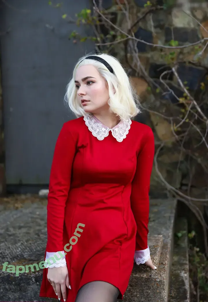 OMGCosplay nude photo #0228 (Mags.IRL / magsgonewild)