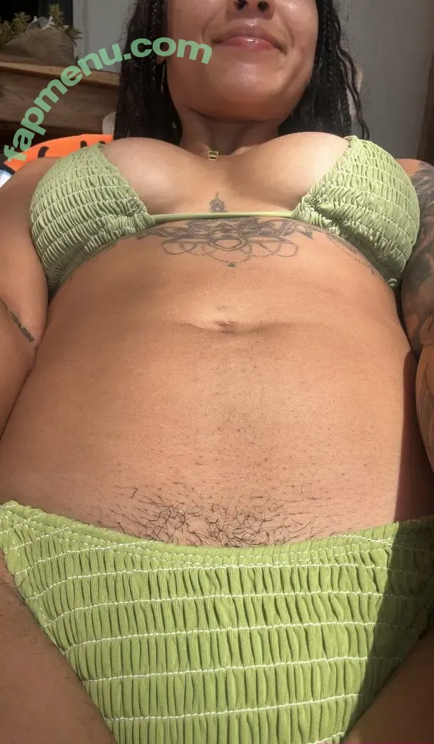 Omgitsbratch nude photo #0112 (queenbratch)