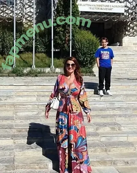 Omnimundi nude photo #0146 (omnimunditravel2119)