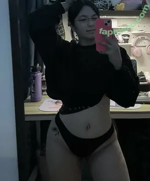Omulet_t nude photo #0008