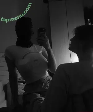 Ona Cimolai / onacimolai nude photo #0064