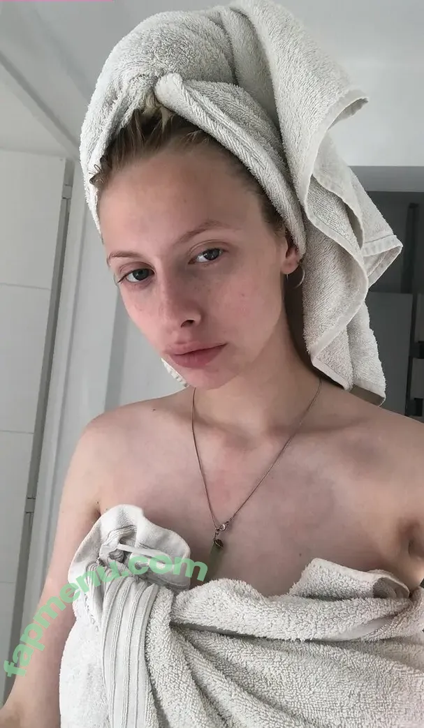 Ona Cimolai nude photo #0038 (onacimolai)