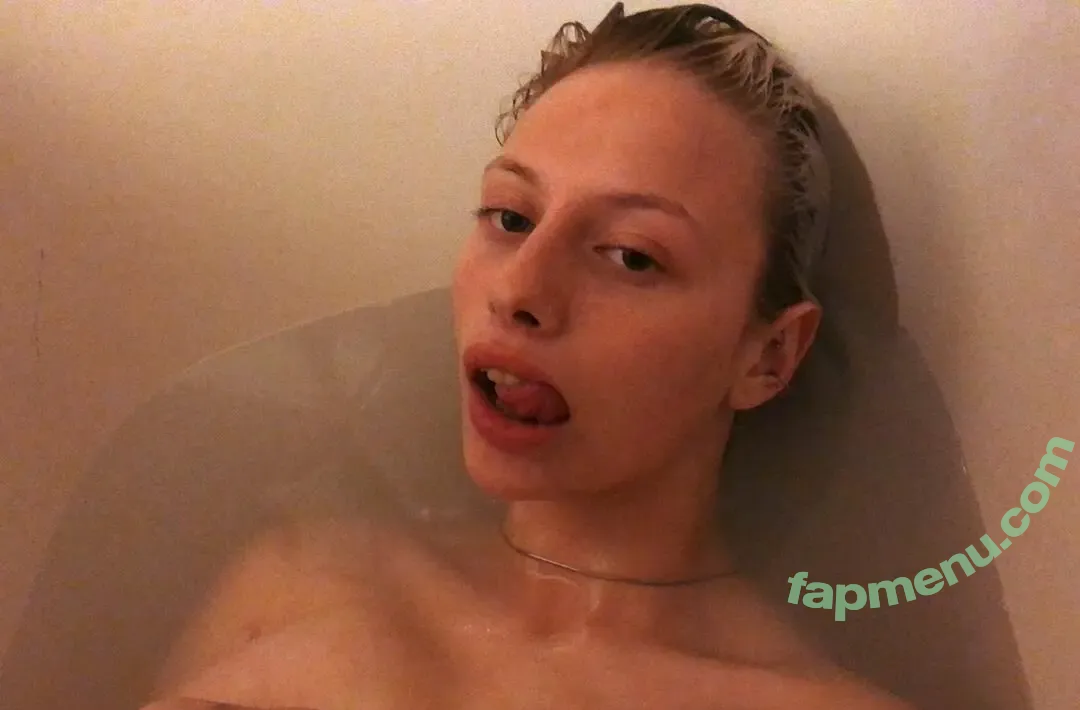 Ona Cimolai nude photo #0062 (onacimolai)