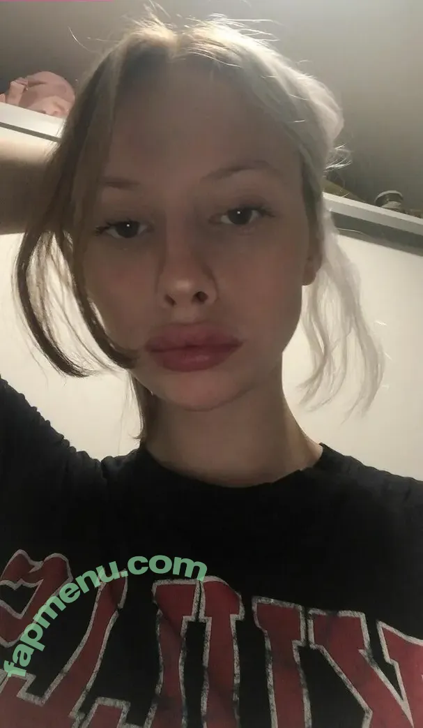 Ona Cimolai nude photo #0126 (onacimolai)