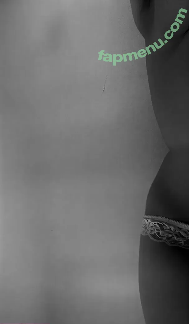 Ona Cimolai nude photo #0132 (onacimolai)