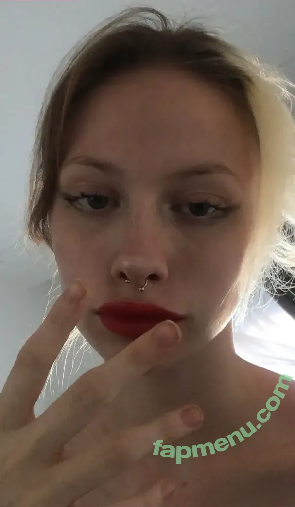 Ona Cimolai nude photo #0133 (onacimolai)