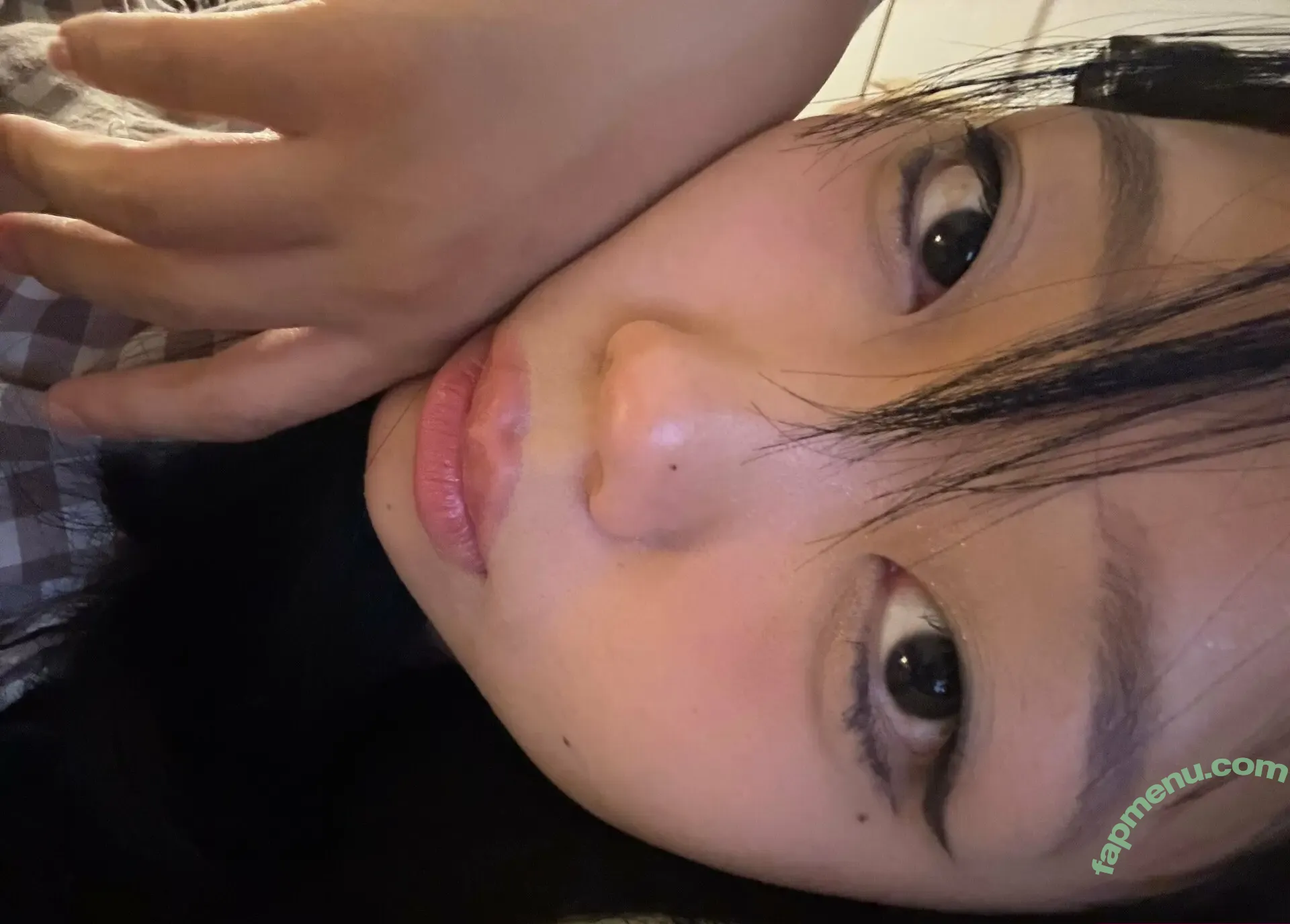 one_1ove nude photo #0027 (one_1ove)