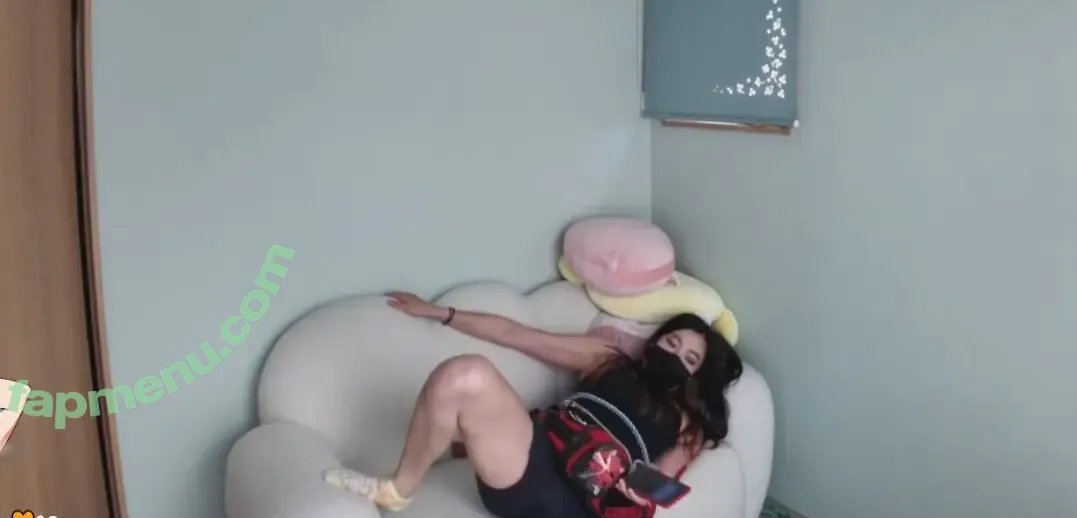 OniGiri nude photo #0205 (Giri / OnigiriEn_)