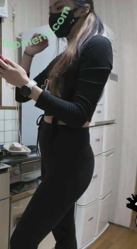 OniGiri nude photo #0214 (Giri / OnigiriEn_)