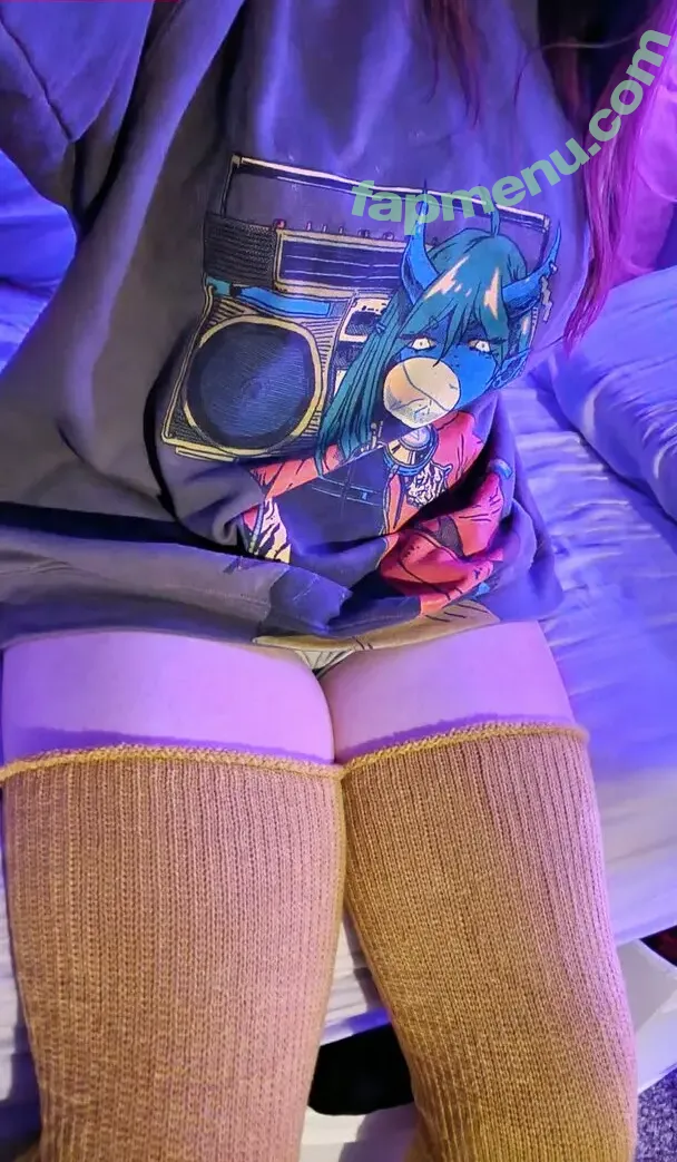 OniKanaVT nude photo #0036 (OniKanaVT)