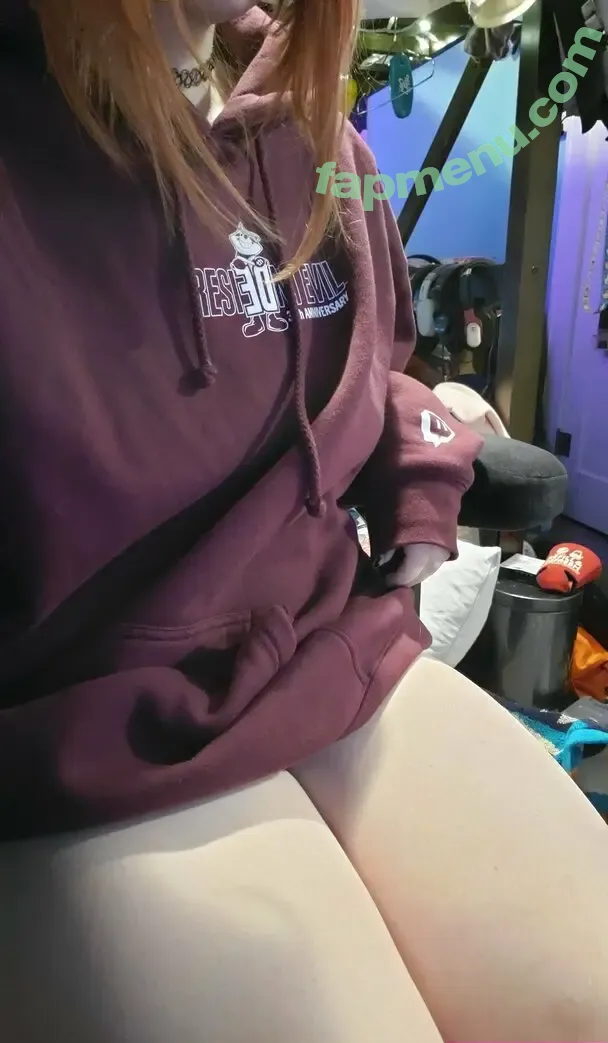 OniKanaVT nude photo #0044 (OniKanaVT)