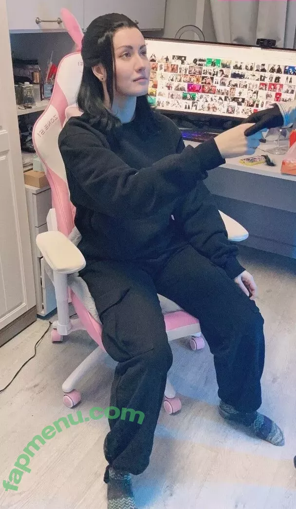 Oniksiya Sofinikum nude photo #1968 (AdamaeOniksiya / nuviponyali / oniksiya_sofinikum / sofinikum)