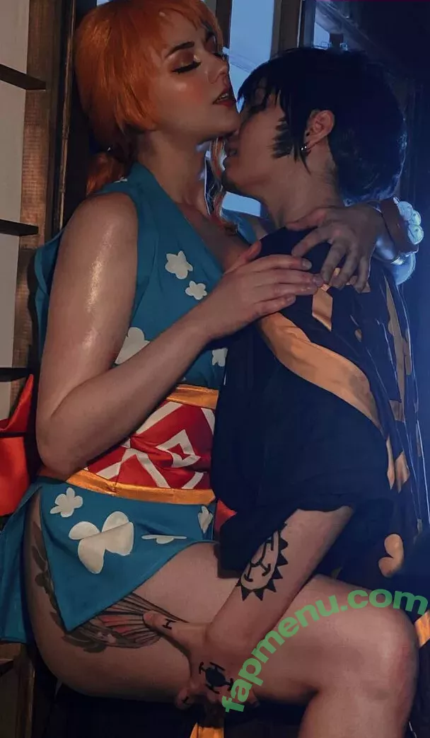 Oniksiya Sofinikum nude photo #1991 (AdamaeOniksiya / nuviponyali / oniksiya_sofinikum / sofinikum)