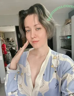 Oniksiya Sofinikum / AdamaeOniksiya / nuviponyali / oniksiya_sofinikum / sofinikum nude photo #2603