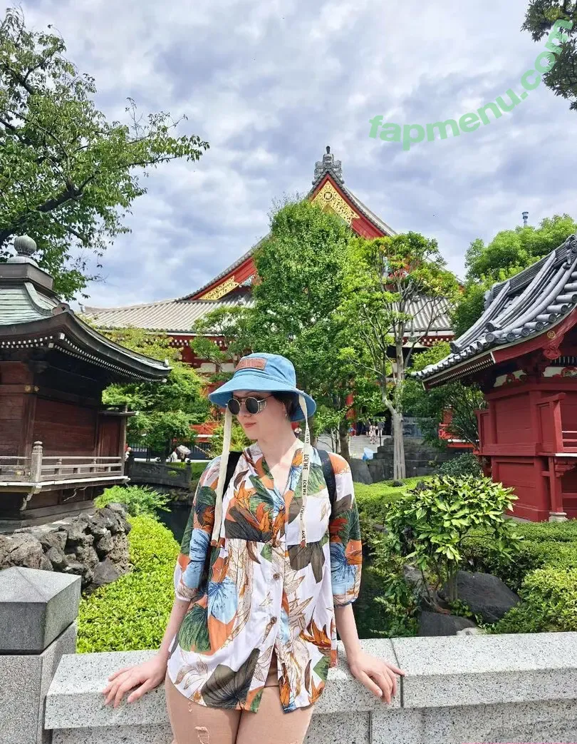 Oniksiya Sofinikum nude photo #2615 (AdamaeOniksiya / nuviponyali / oniksiya_sofinikum / sofinikum)