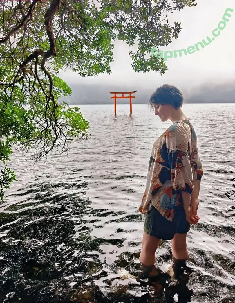 Oniksiya Sofinikum nude photo #2626 (AdamaeOniksiya / nuviponyali / oniksiya_sofinikum / sofinikum)