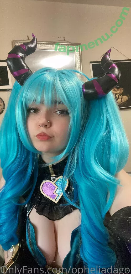 onlineevie nude photo #0012 (onlyevie_ / plushiesuccubus)