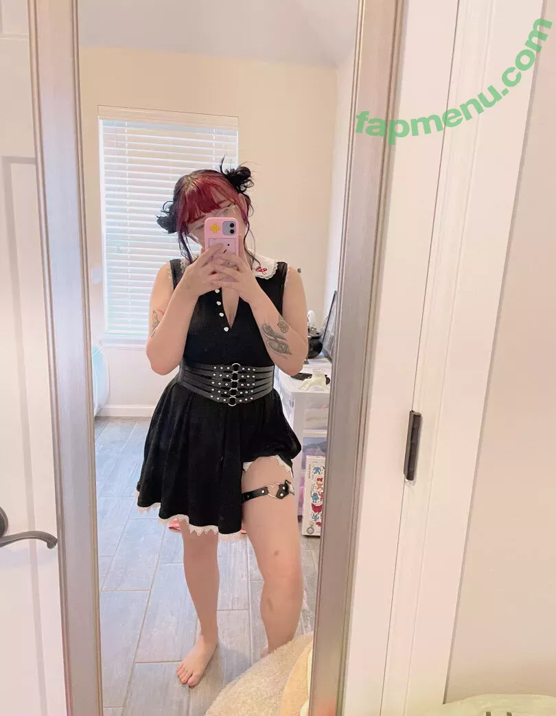 onlineevie nude photo #0077 (onlyevie_ / plushiesuccubus)