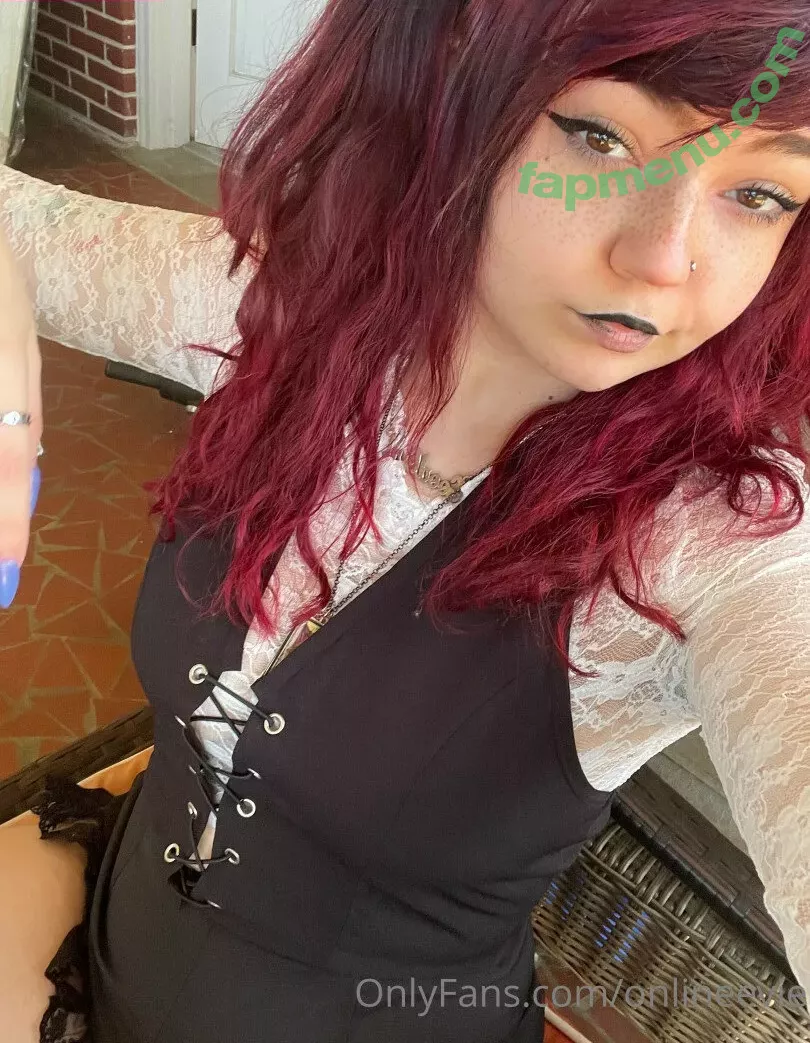 onlineevie nude photo #0093 (onlyevie_ / plushiesuccubus)