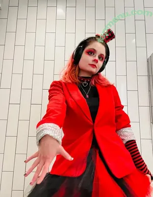 only.found.clown / scarygiggles nude photo #0016