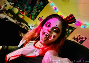only.found.clown / scarygiggles nude photo #0018