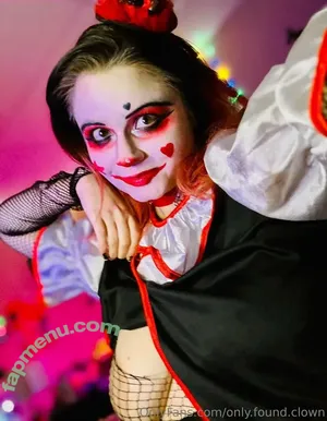 only.found.clown / scarygiggles nude photo #0019