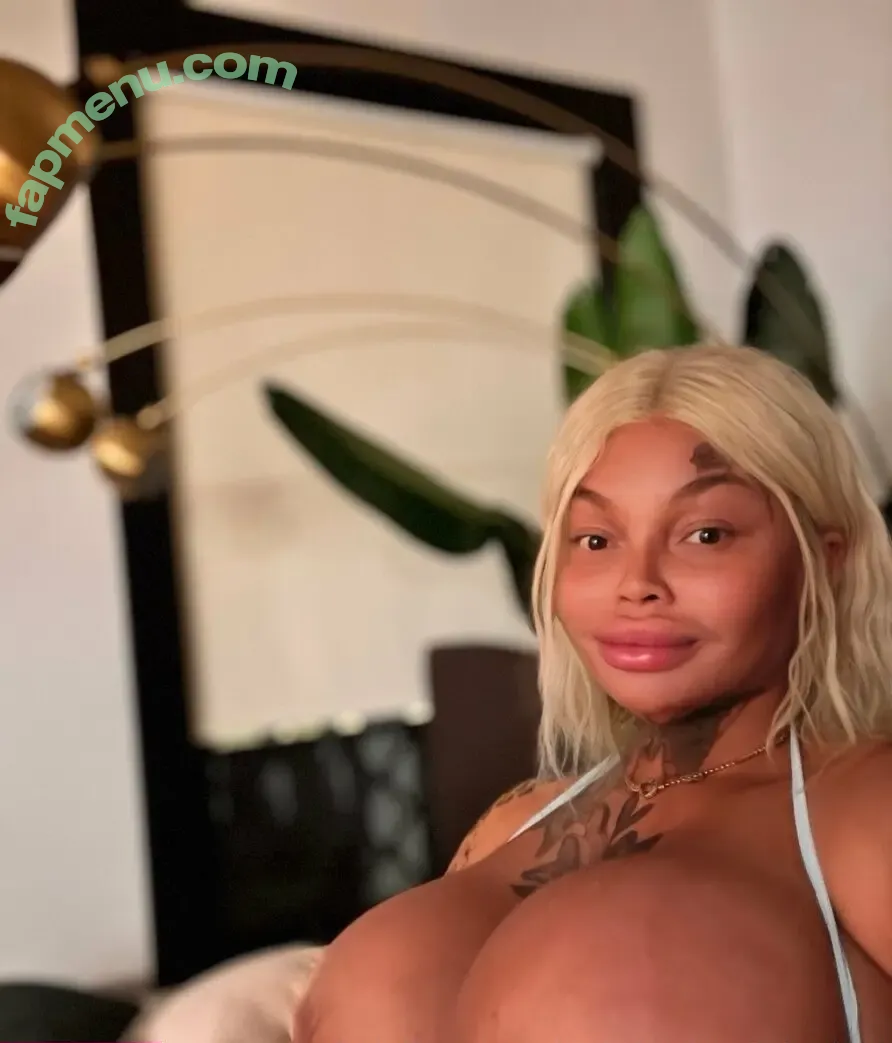 only1valenciahallxxl nude photo #0040 (msvalenciahallxxl)