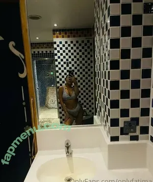 onlyariell / _ariel__61 nude photo #0025