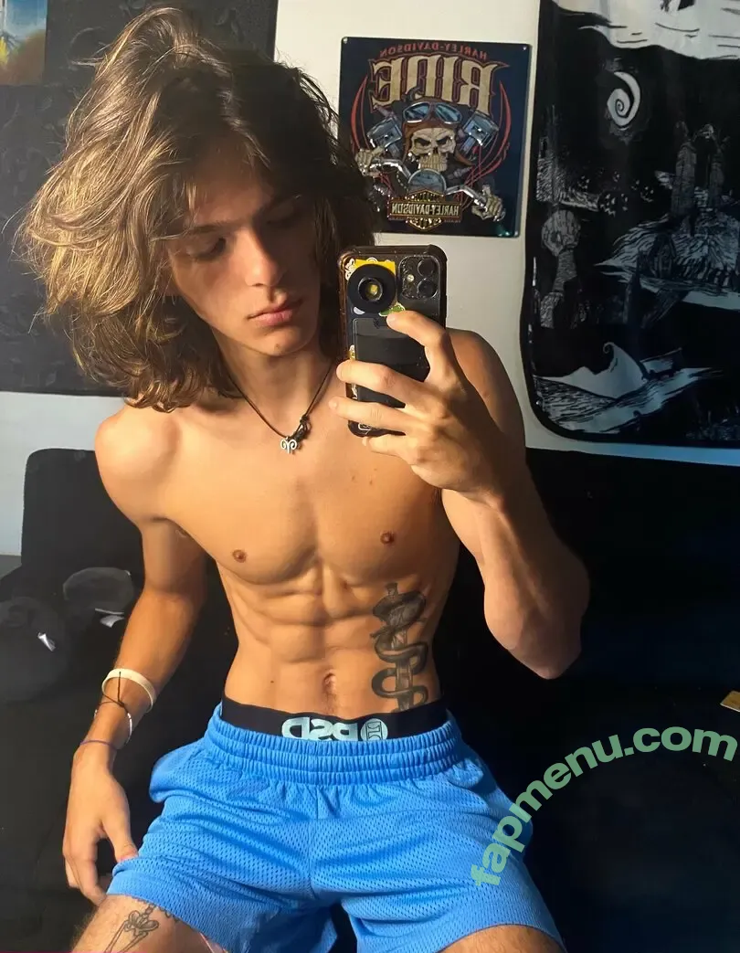 onlybonez nude photo #0014 (officialonlybones)