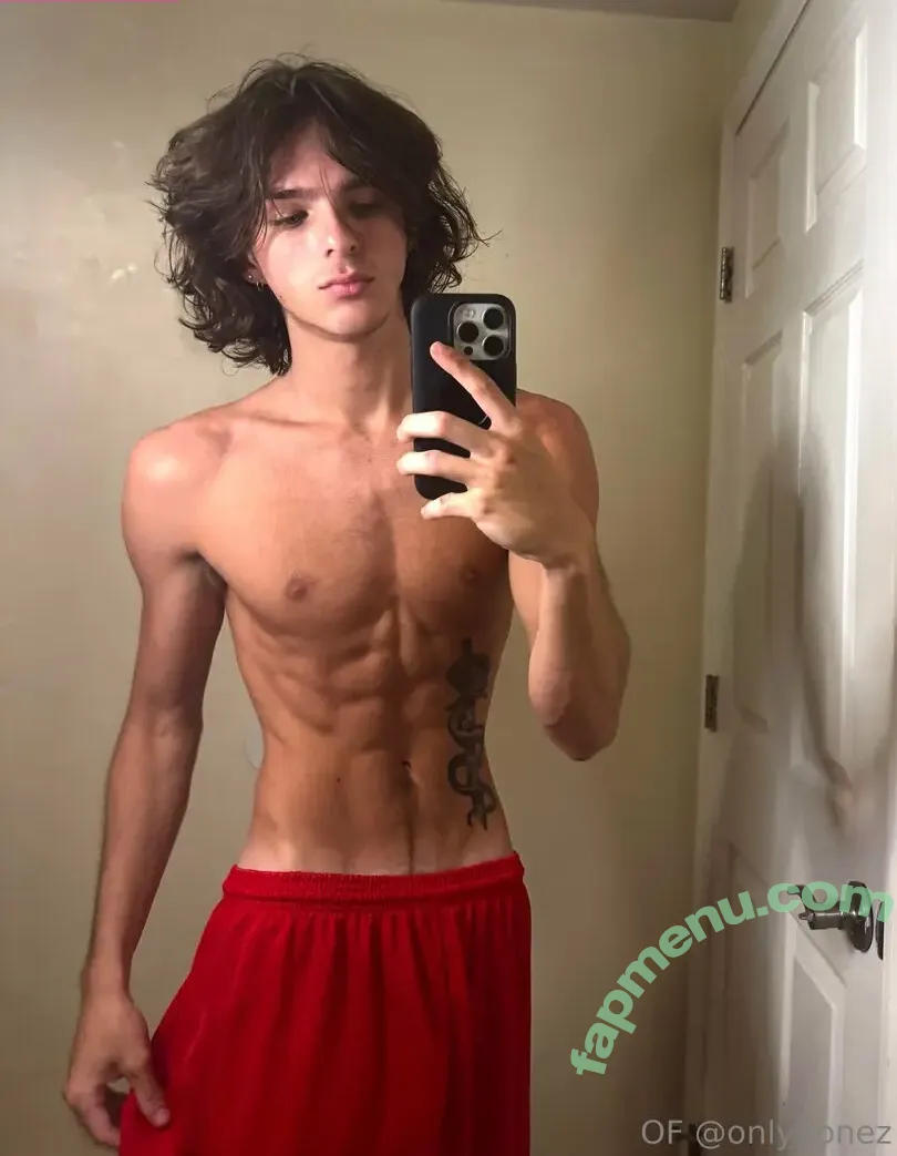 onlybonez nude photo #0068 (officialonlybones)