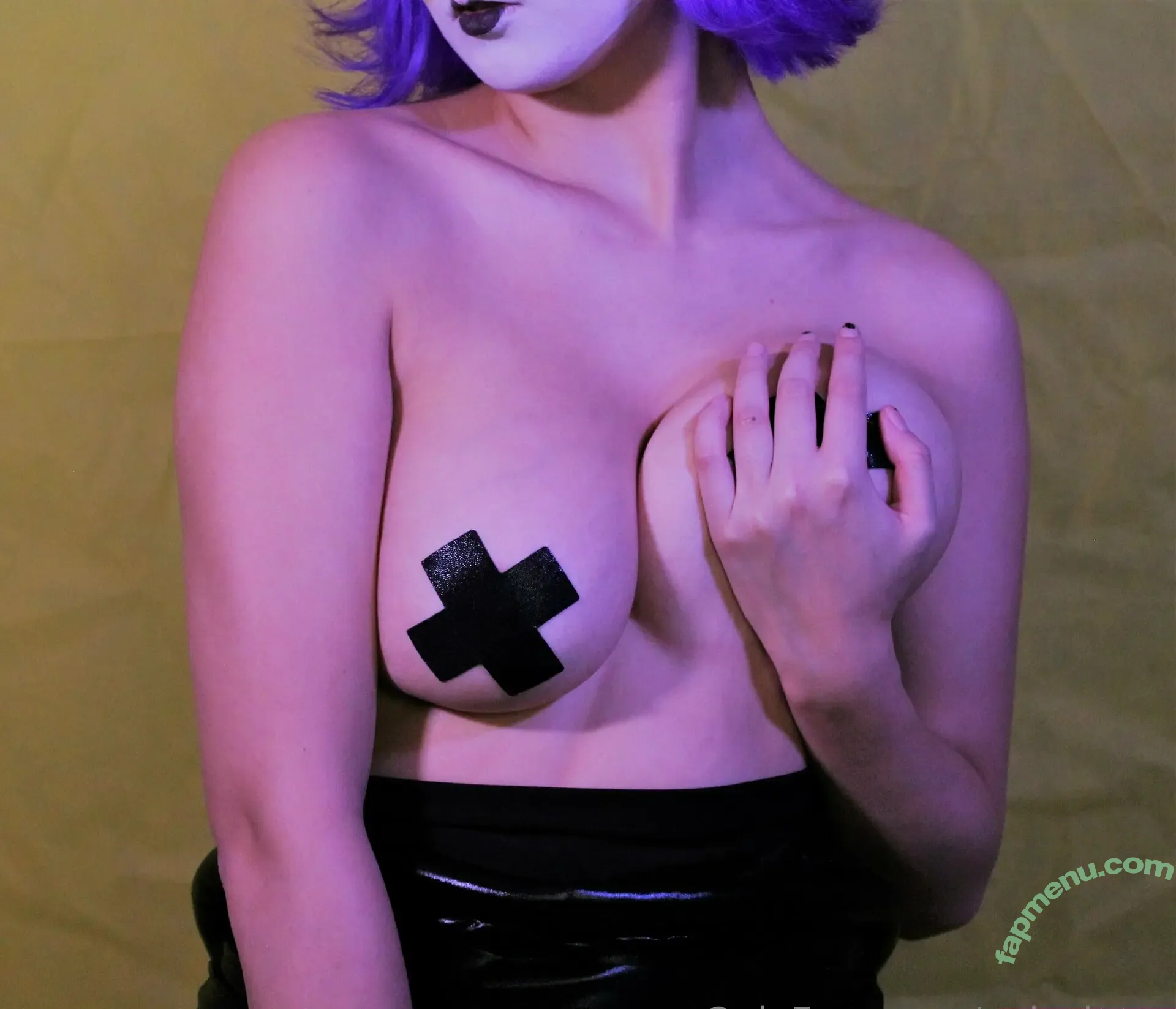Onlyclown nude photo #0023 (Chris Meiling / MeiMei / Partyclownmantics / partyclownantics / partyclownantix)
