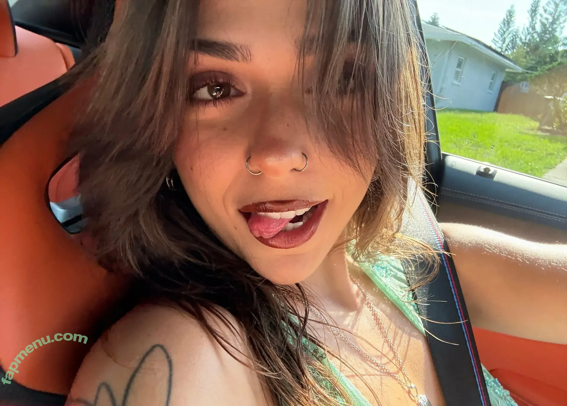 onlyevamariexx nude photo #0070 (onlyevamariexx)