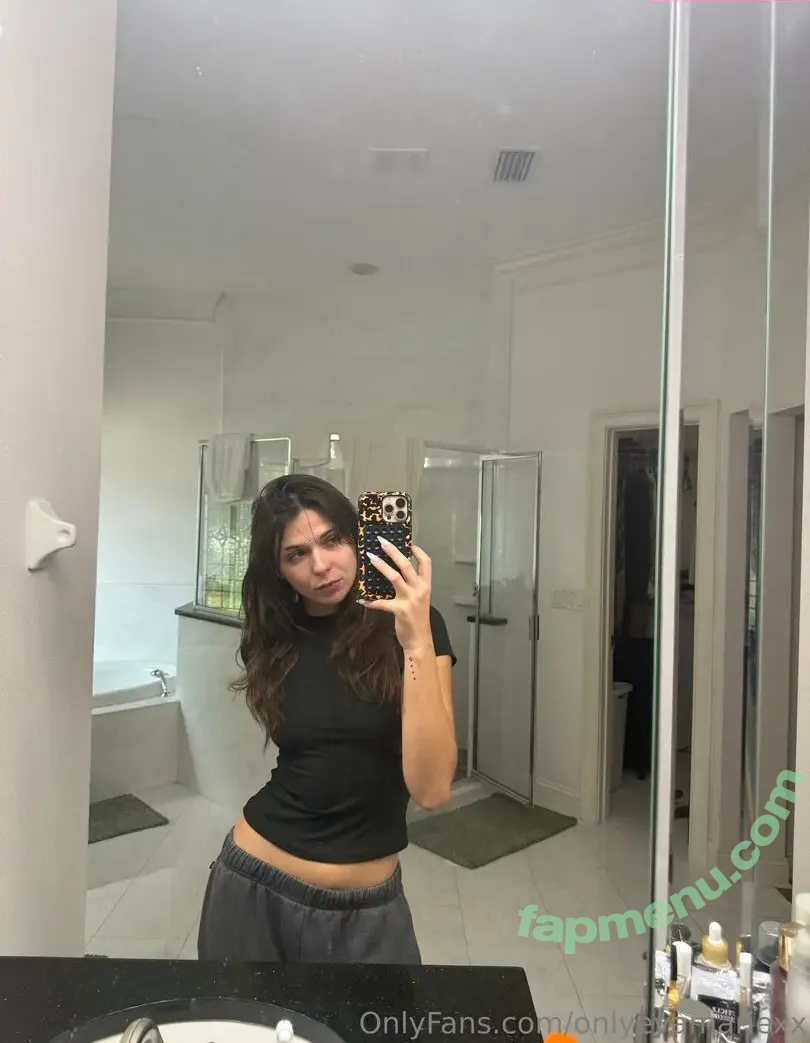 onlyevamariexx nude photo #0123 (onlyevamariexx)