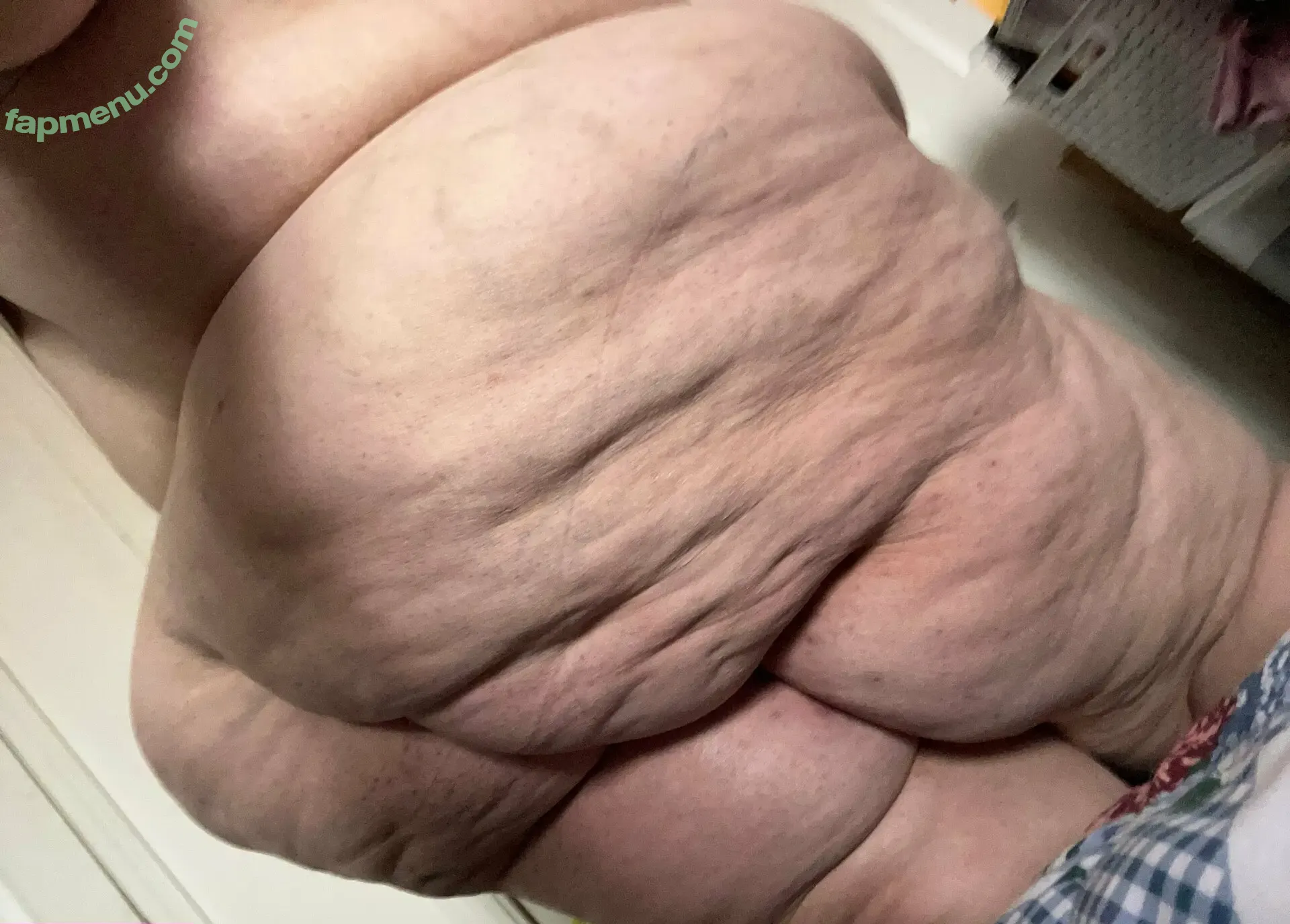 onlyfrogy nude photo #0006 (xonlyfrogsx)