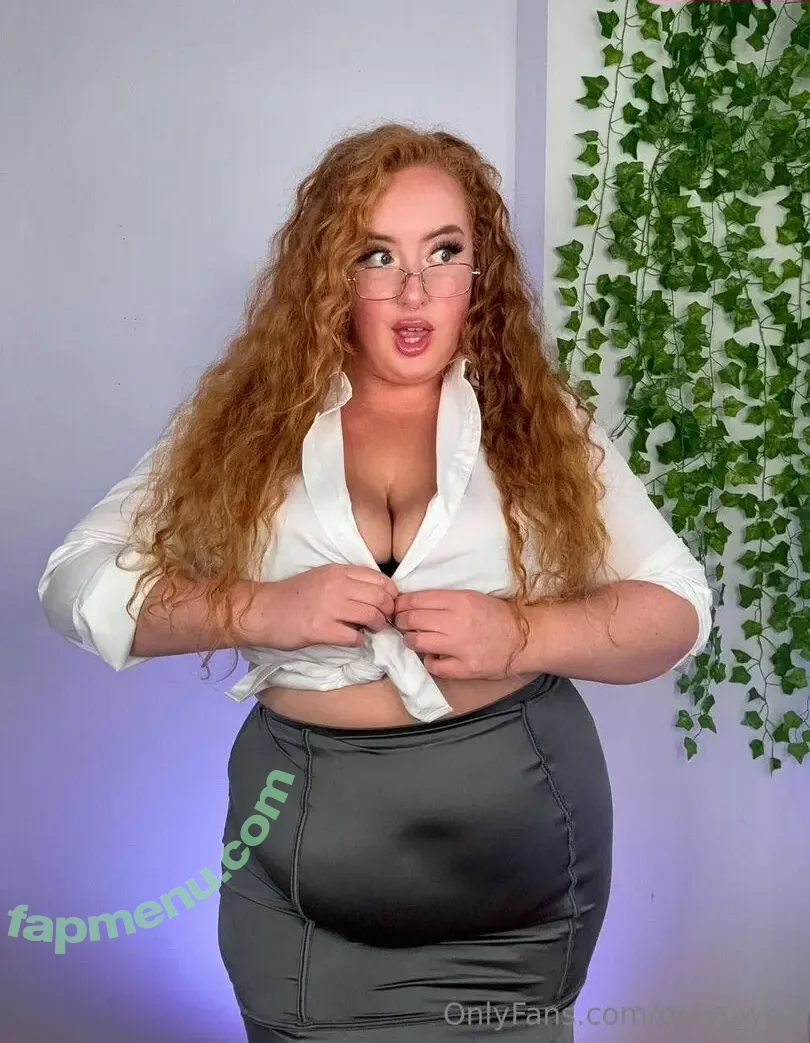 onlygwen nude photo #0125 (onlygwen)