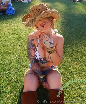 onlykennedykay / kennedykkay nude photo #0047