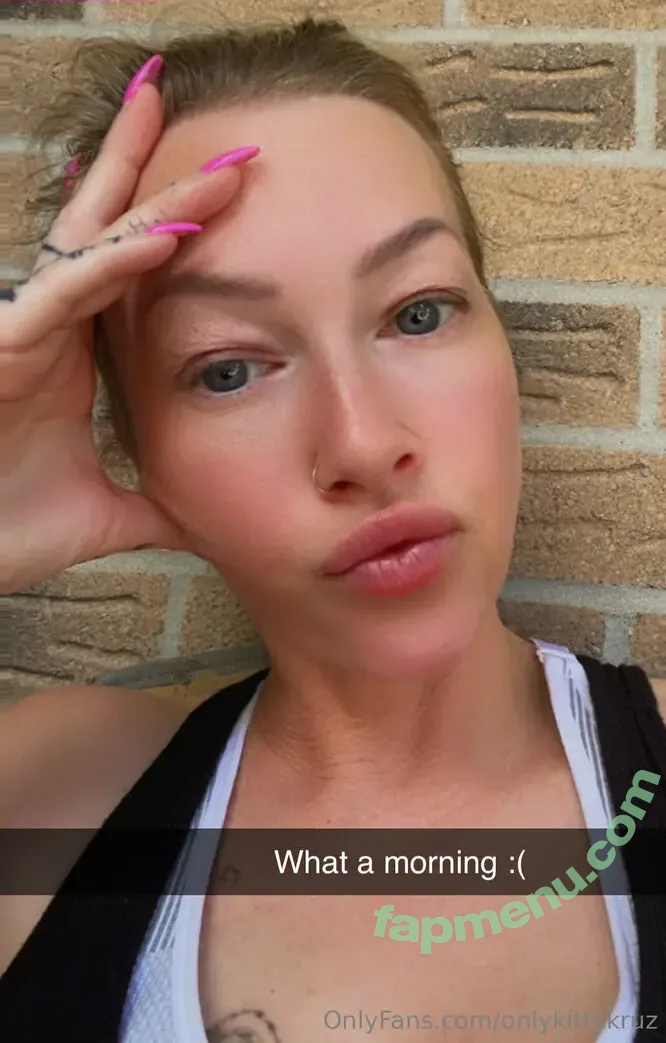 onlykittykruz nude photo #0009 (onlykittykruz)