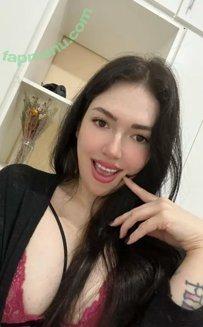 onlylarasky nude photo #0007 (laraasky_)