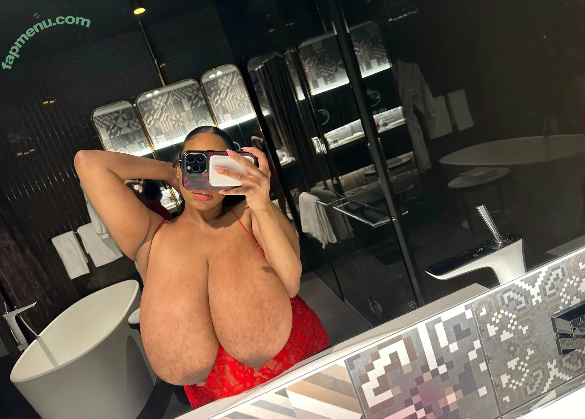 OnlyOneRhonda nude photo #0063 (OnlyOneRhonda)