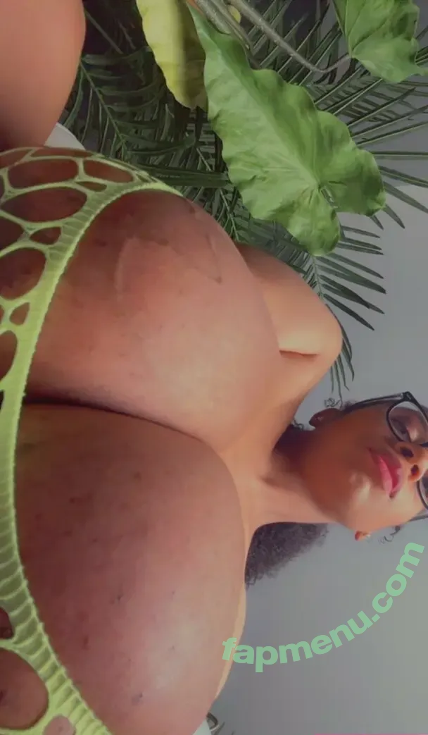 OnlyOneRhonda nude photo #0303 (OnlyOneRhonda)