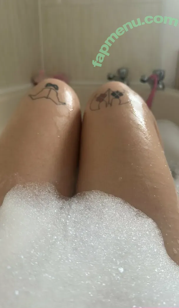 onlyraine nude photo #0002 (only_raine_)