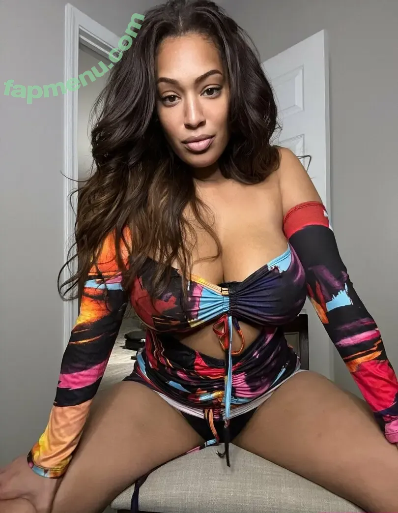 onlysdfans nude photo #0033 (sidneydean)