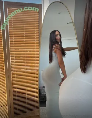 onlysophiexo / onlysofiaxo nude photo #0012