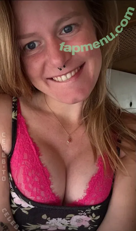 onlyviviofficial nude photo #0067 (onlyviviofficial)