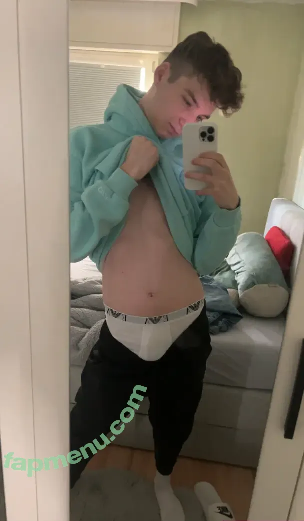 onlyyannick nude photo #0009 (onlyyannick)