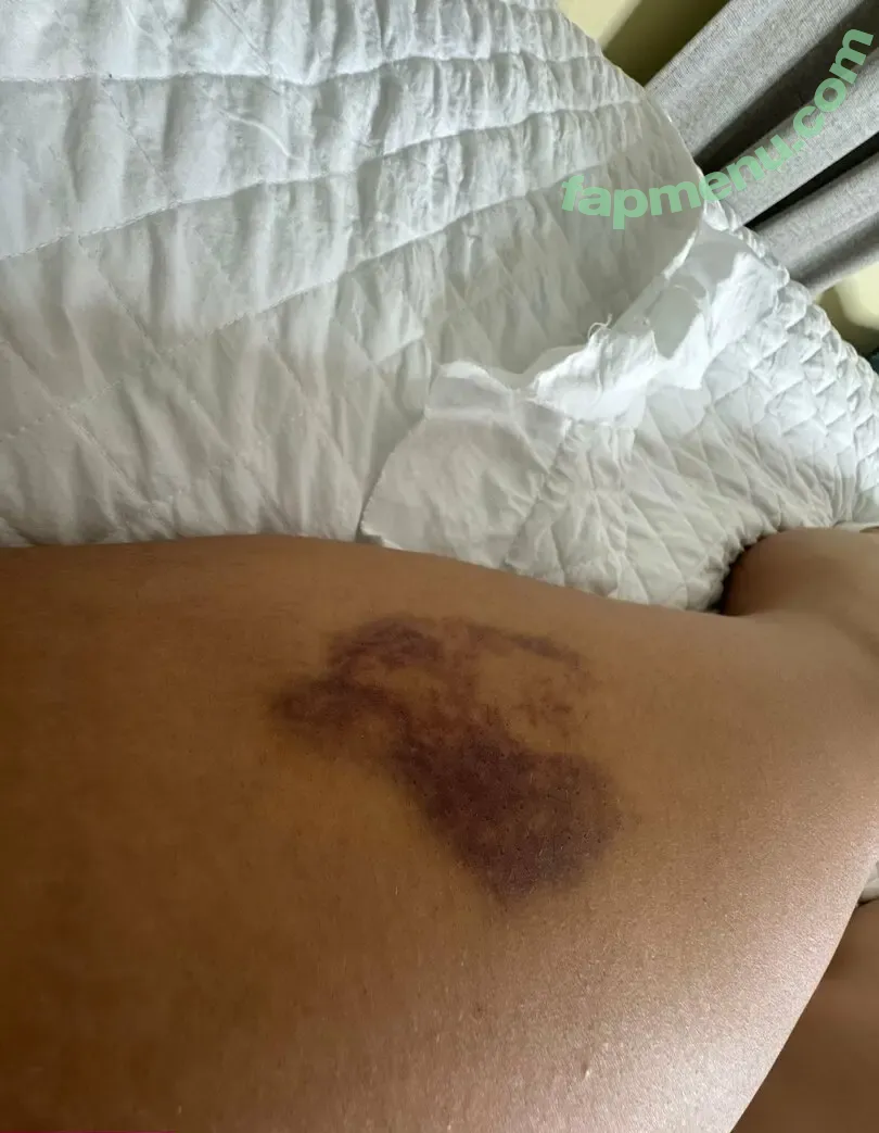 onlyyouknowher nude photo #0001 (onlyyouknowher)