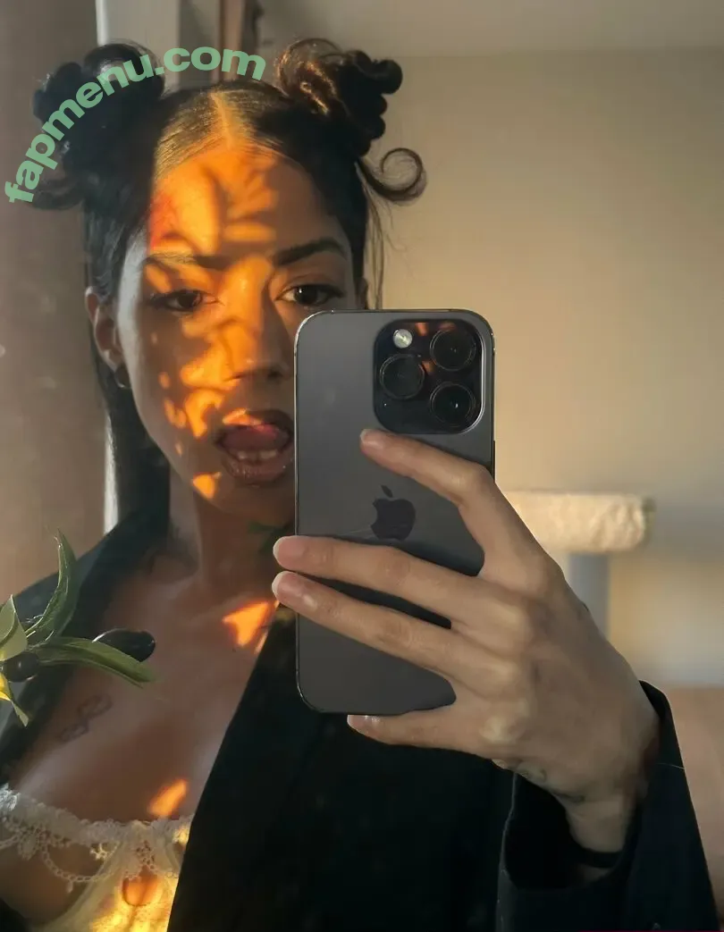 ononalani nude photo #0146 (officialononalani)